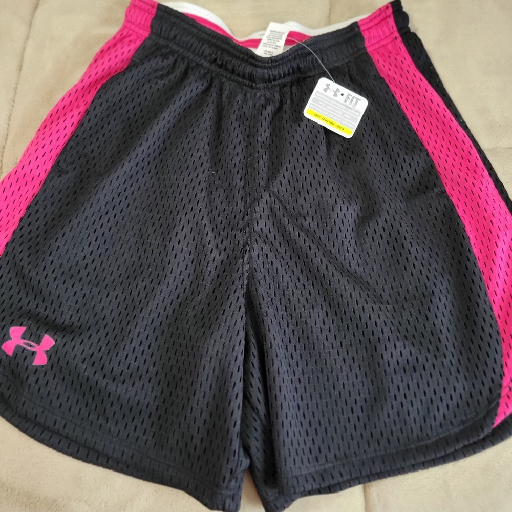Under Armour  XS pink and black gym shorts NWT